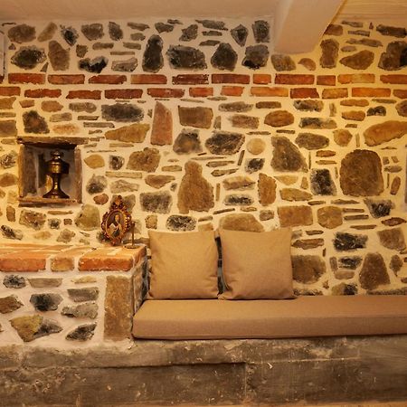 Belle, Littleparis Apartment Корча Екстериор снимка