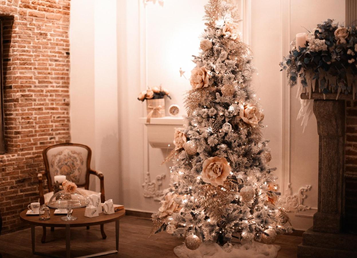 Belle, Littleparis Apartment Корча Екстериор снимка