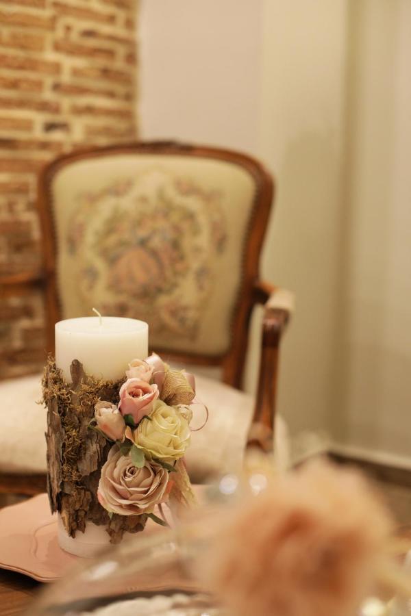 Belle, Littleparis Apartment Корча Екстериор снимка